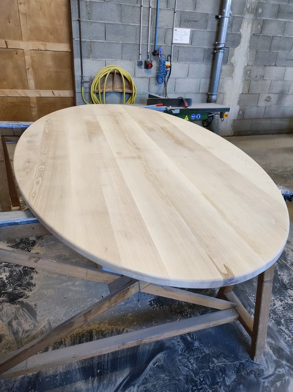 plateau de table de salle a manger en bois brut